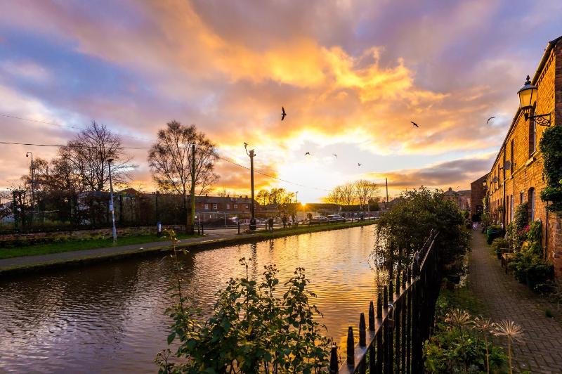 Smart home near Chester City Centre - image 13