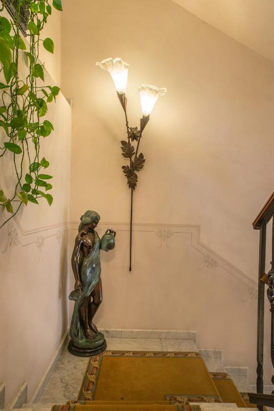 Liberty Hotel - image 3