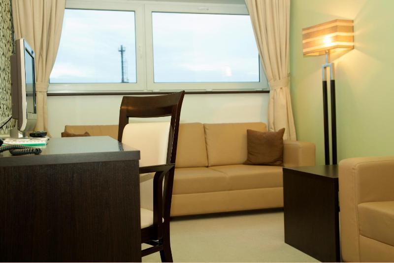 Apartment image 4