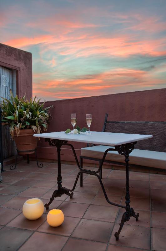 Double Room with Terrace image 2