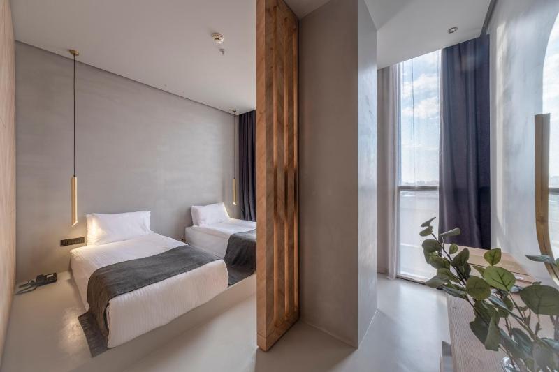 Standard Triple Room image 1