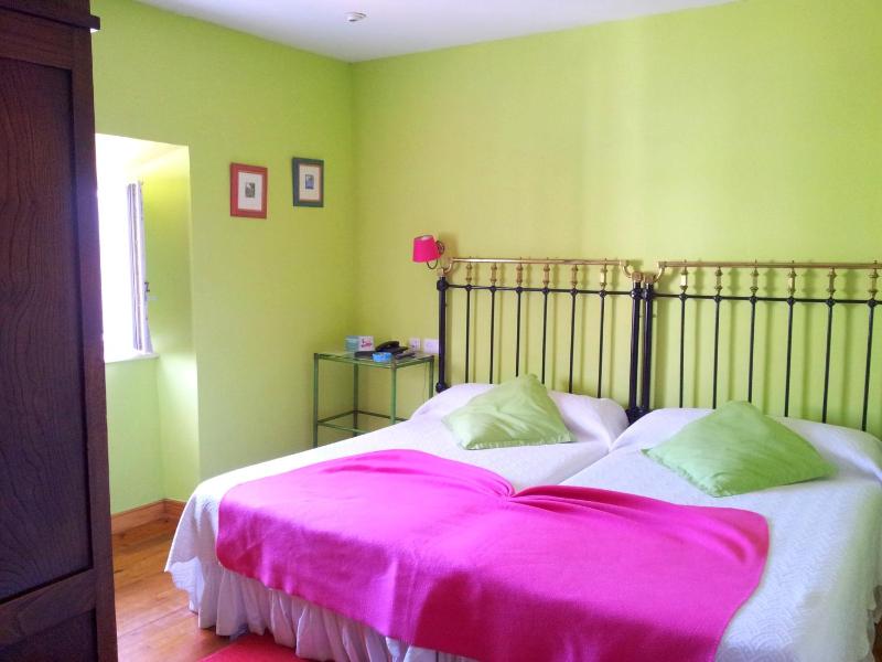 Double or Twin Room with Extra Bed image 4