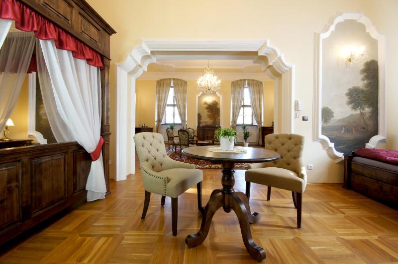 Presidential Suite image 1