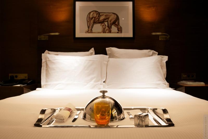 Classic Double Room image 1