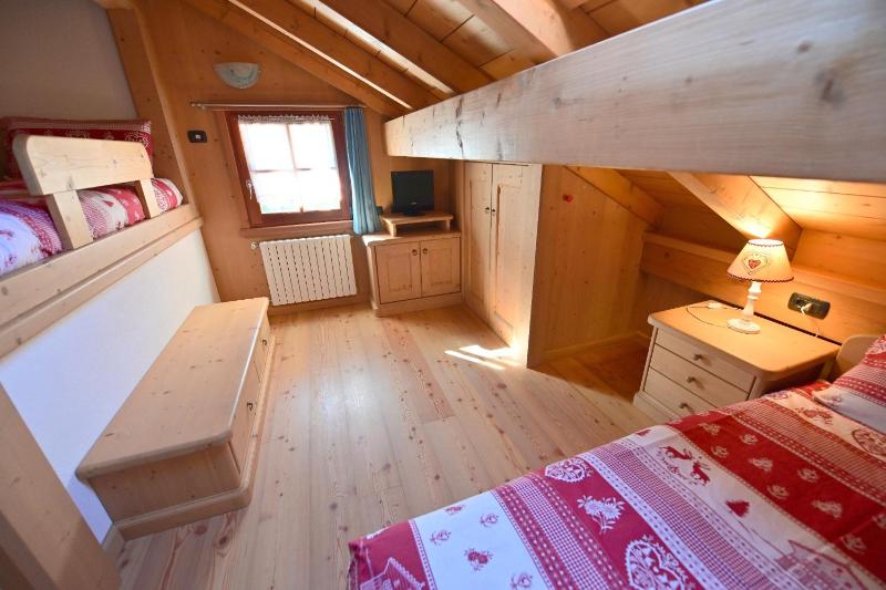 Two-Bedroom House image 3