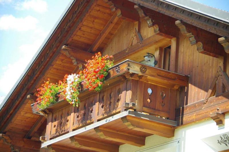 Two-Bedroom House image 3