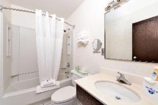 Room #116330911 image 2