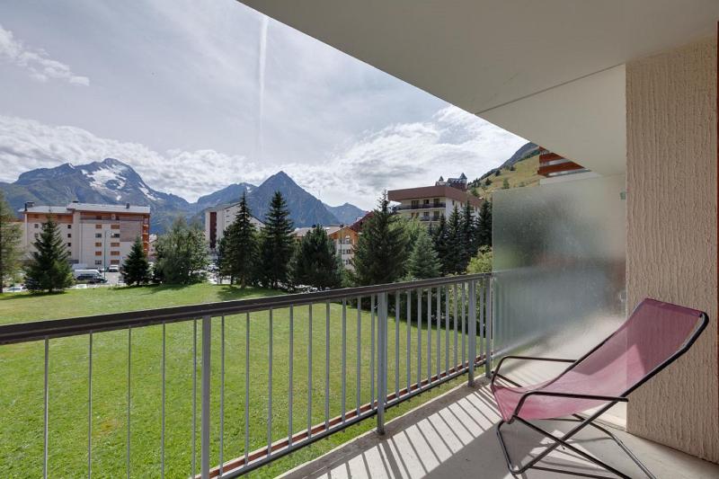 2 room cabin apartment for 6 people image 2