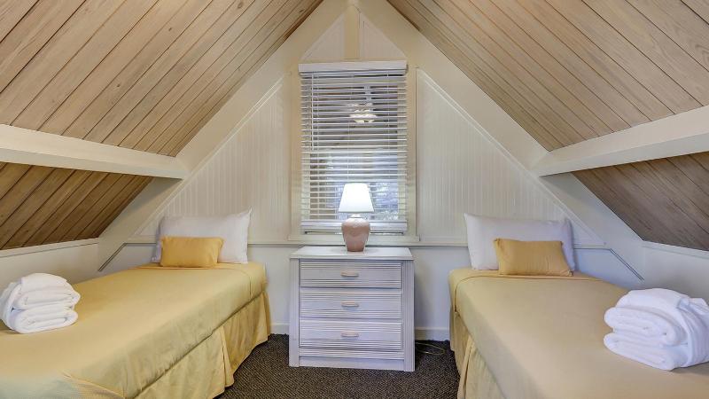 Two-Bedroom Villa image 2