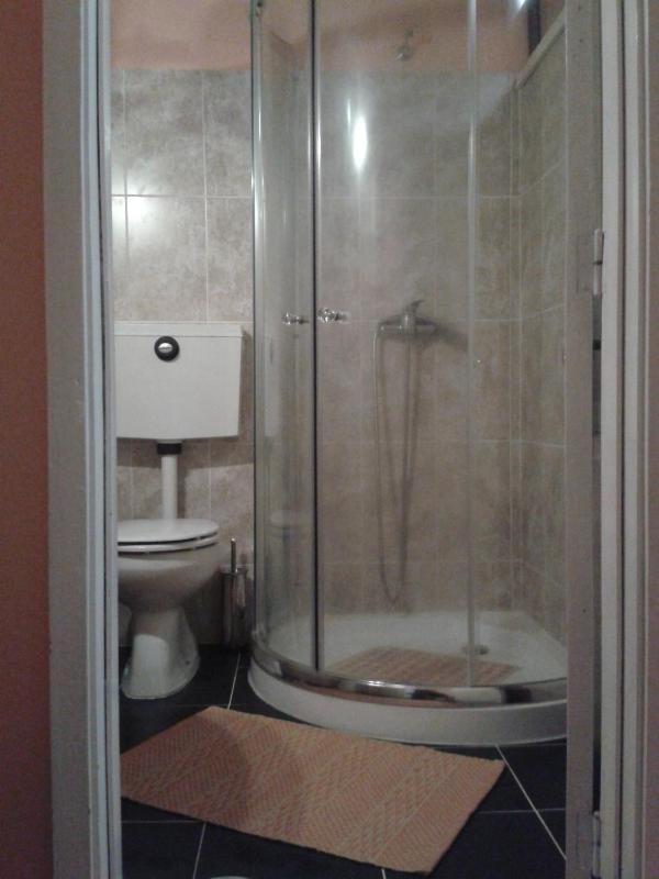 Lira Guest House B&B - image 21