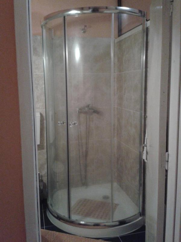 Lira Guest House B&B - image 17