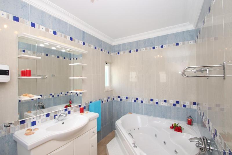 Villa Saint Thomas - Moradia tranquila com piscina aquecível em Carvoeiro - image 26