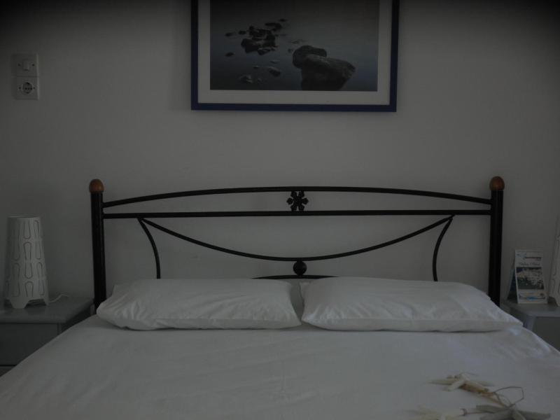 Studio with Sea View (3 Adults) image 4