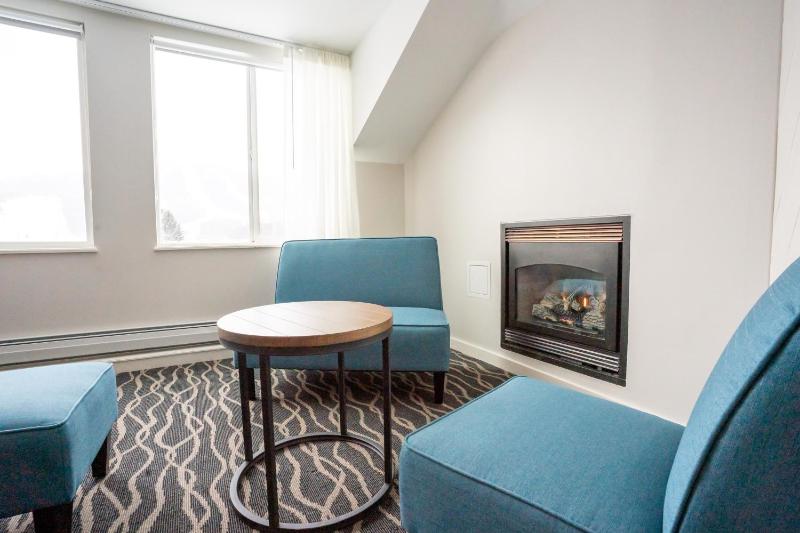 King Penthouse image 2