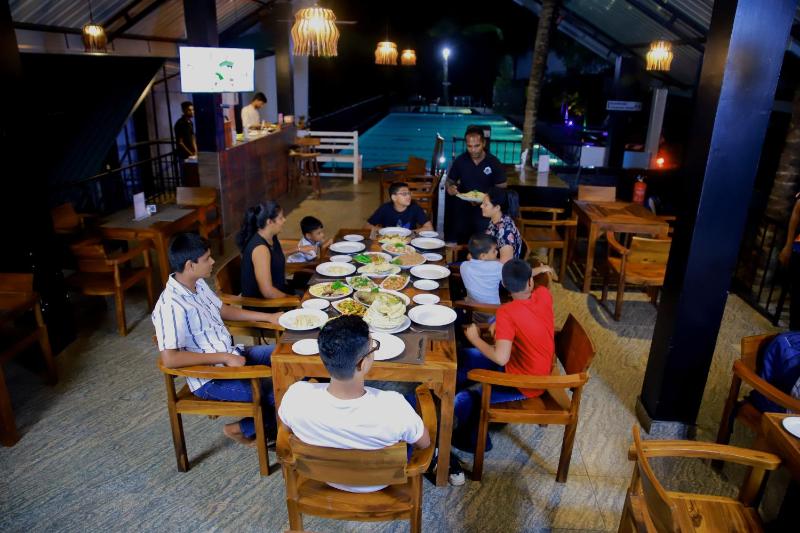Hill View Resort - image 2