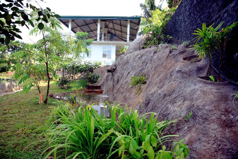Hill View Resort - image 12