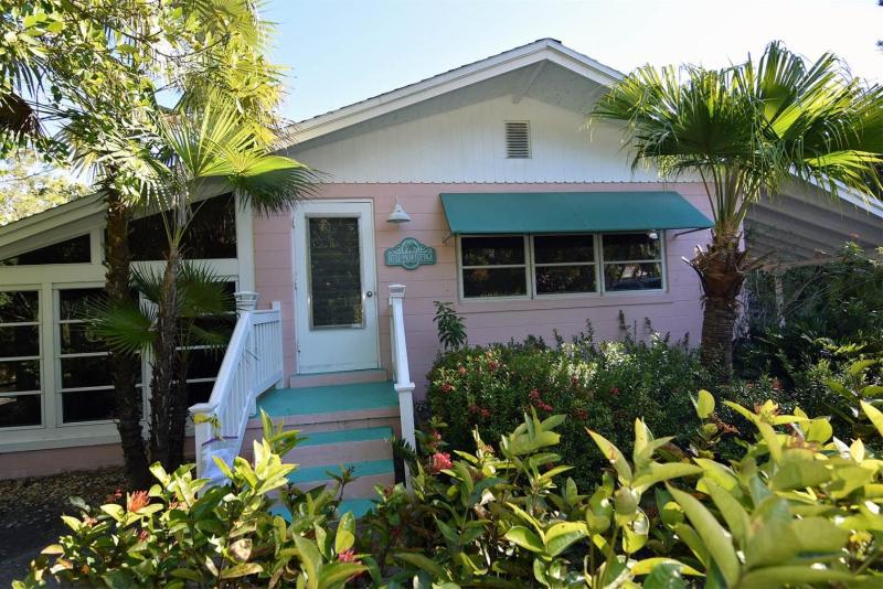 One-Bedroom Holiday Home image 1