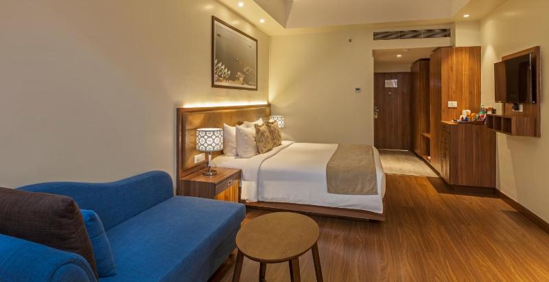 Double Room image 2