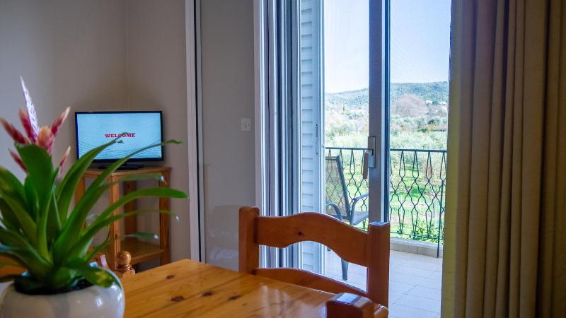 Classic Family Apartment with Garden View (3 - 4 Adults) image 3