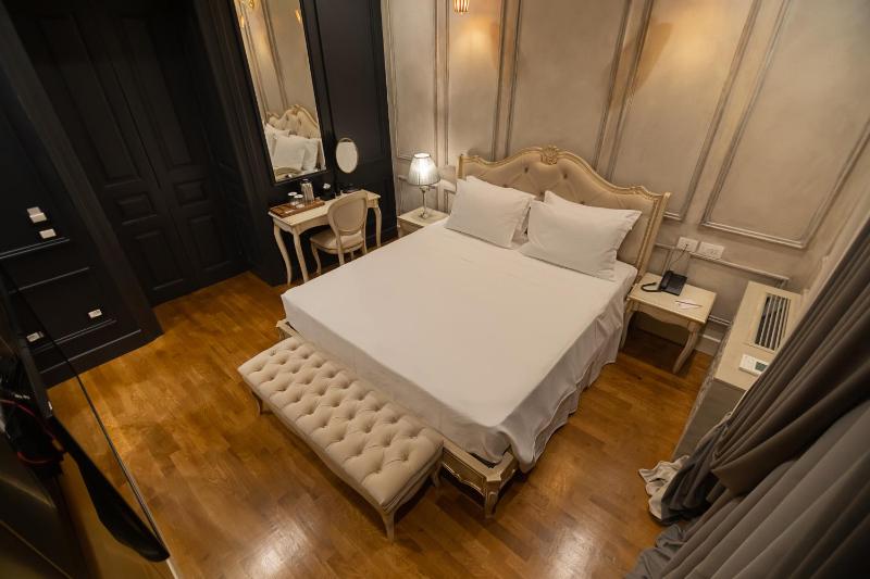 Superior Room image 2