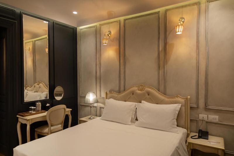 Superior Room image 3