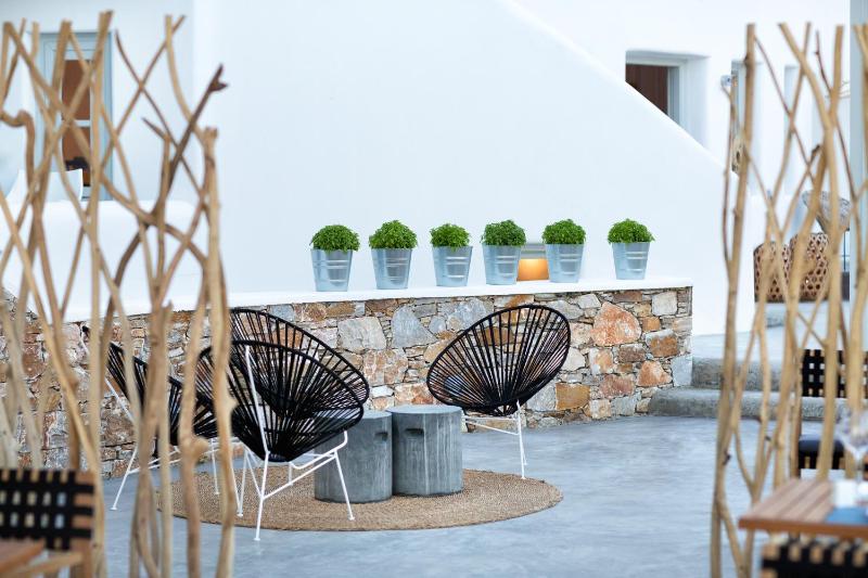 Ground Floor Double Sea View and Terrace image 2