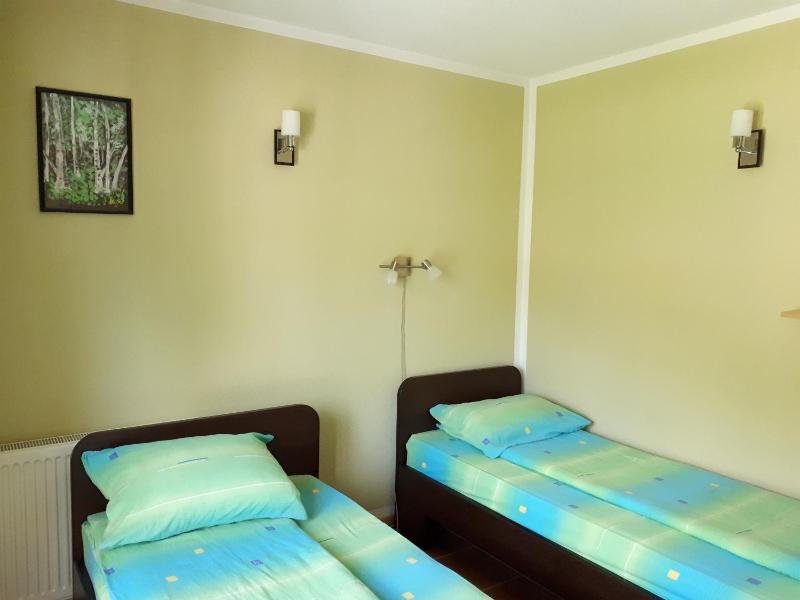 One-Bedroom Apartment image 3