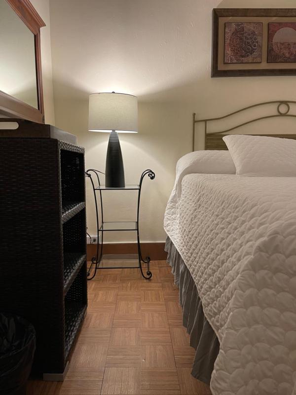 King Room image 1