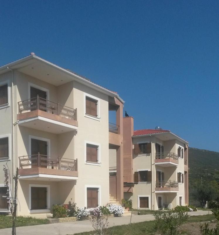 Two-Bedroom Villa image 1