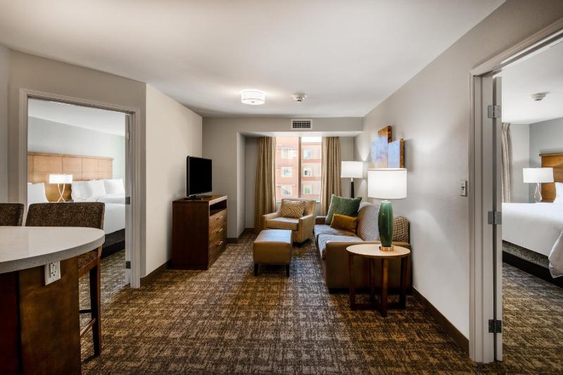 Two-Bedroom Suite image 2