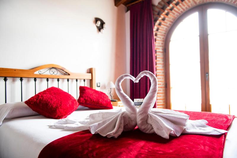 Double Room with Private Bathroom image 4