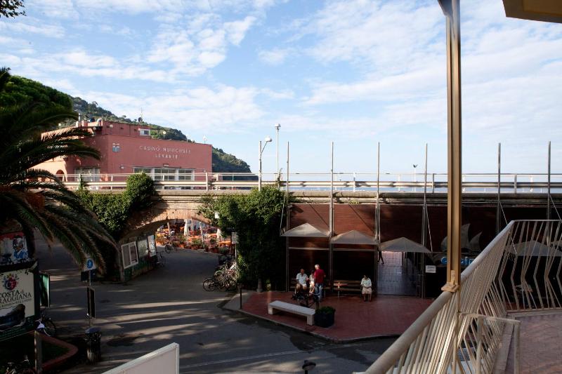 Hotel Garden - image 18