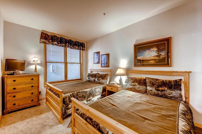 Corral at Breckenridge Blue Jay Condo: Walk to Town / Lifts - image 22