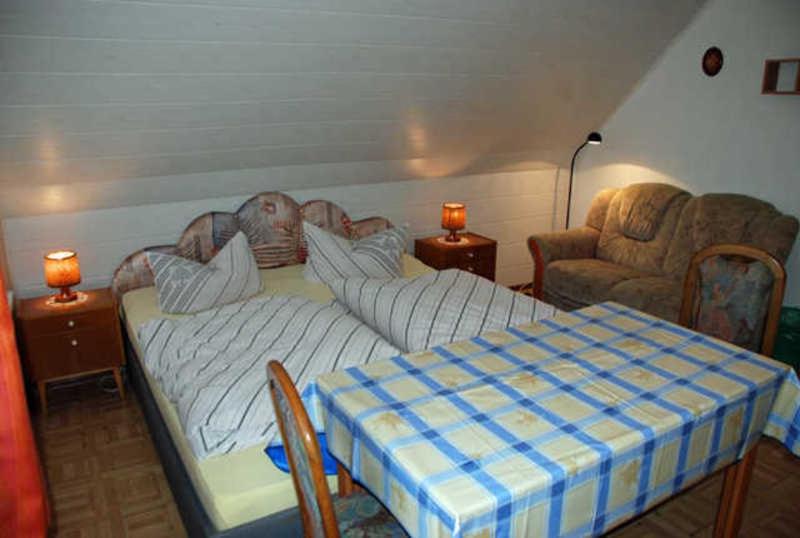 Double Room image 1