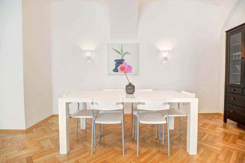 Vienna-apartment-one Schmidgasse - image 2