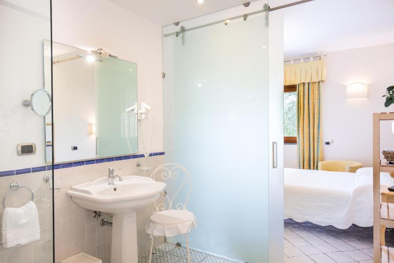 Villa Poseidon -Boutique Hotel- - image 32