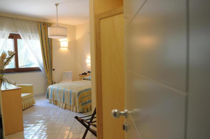 Villa Poseidon -Boutique Hotel- - image 12