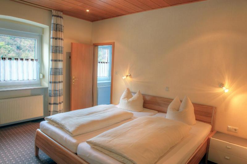 Standard Double Room image 2