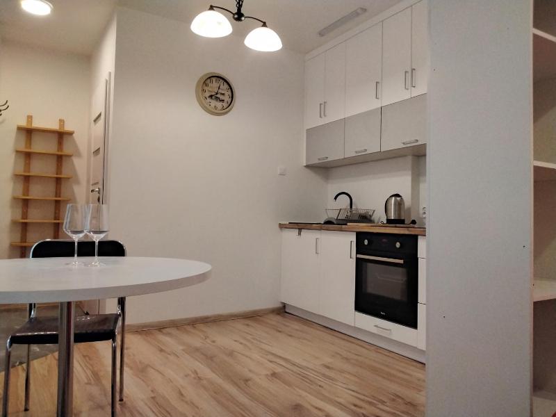 Studio Apartment image 2