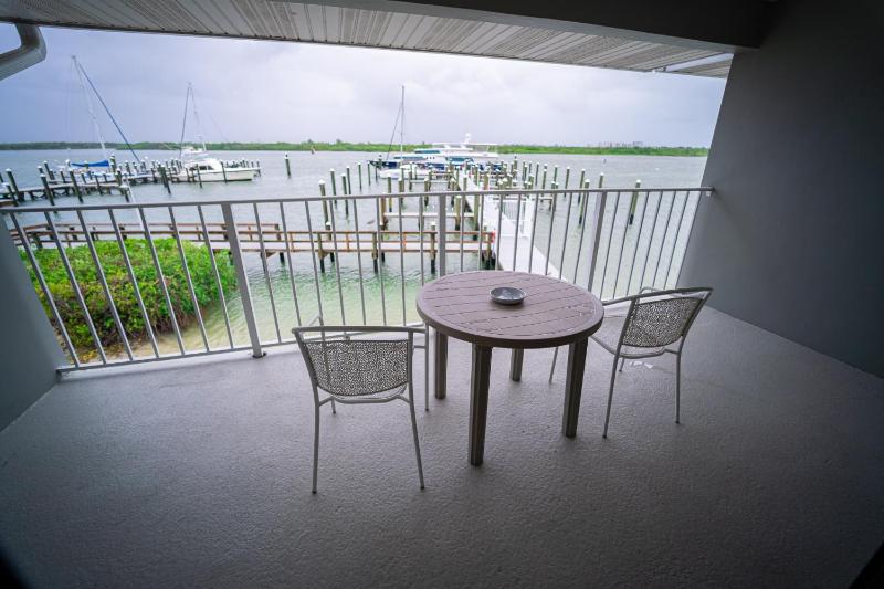 Suite with Water View image 3