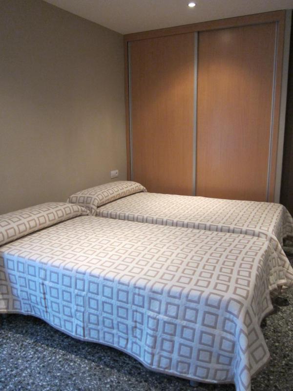 Apartamentos Valencia - image 8