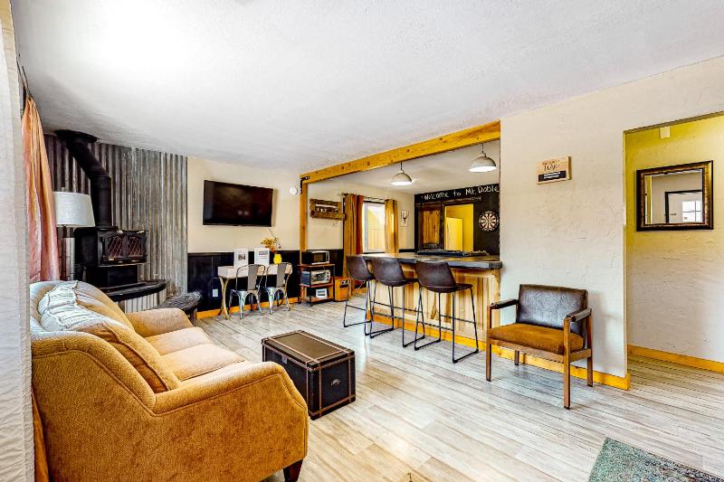 Three Bedroom House image 2