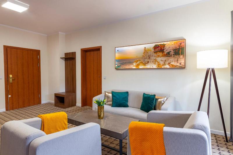 Apartment Exclusive image 4