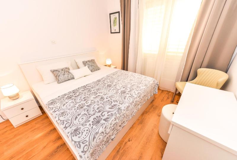 Apartments Ankica - image 6