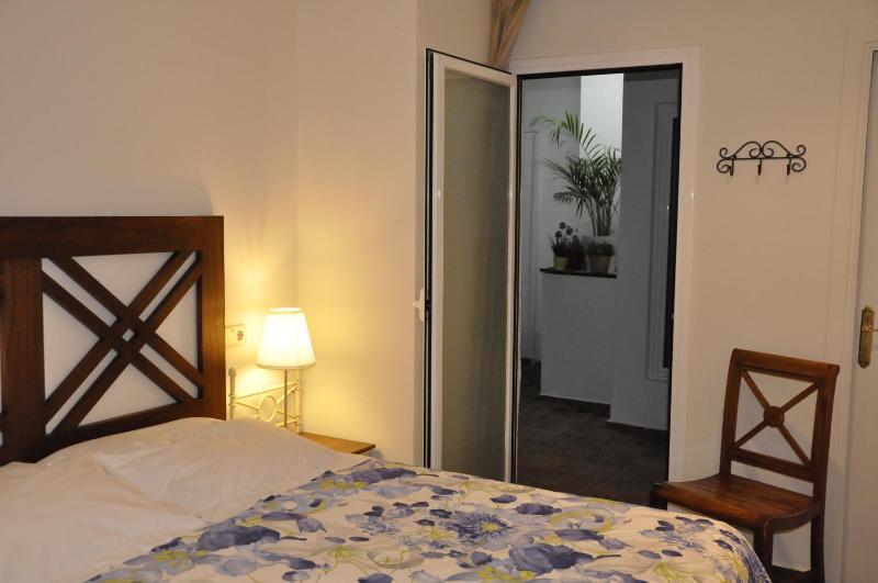 Double Room (interior) image 2