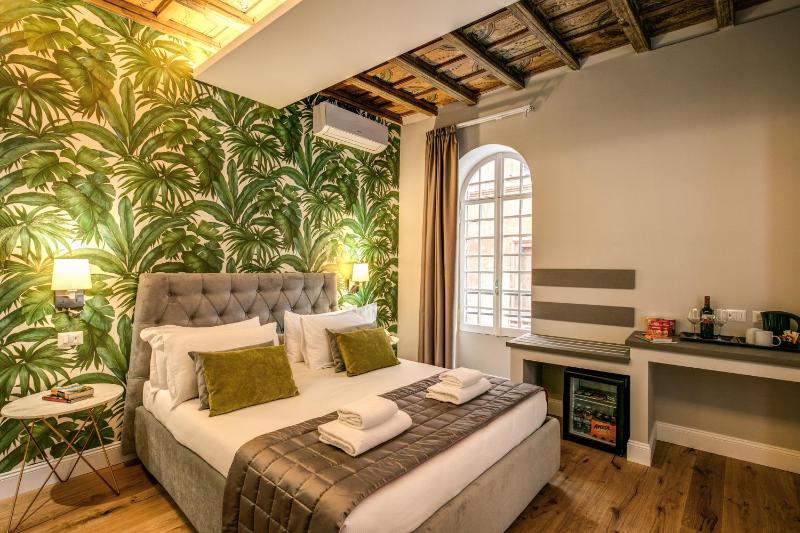 Vite 21 Luxury Room - image 2