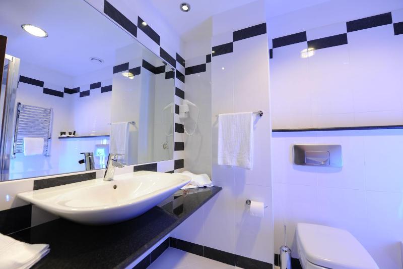 Junior Suite image 3