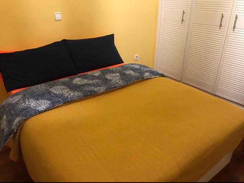 Double Room with Shared Bathroom image 4