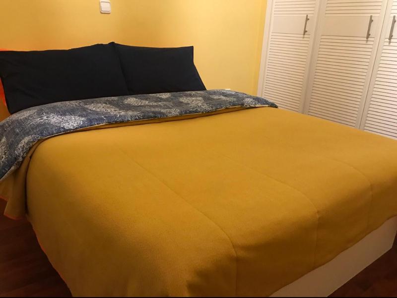 Double Room with Shared Bathroom image 2