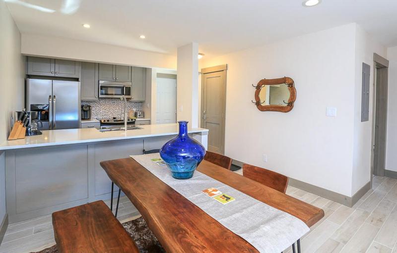 Grandview Condo: Nice Peak 8 Location - image 7